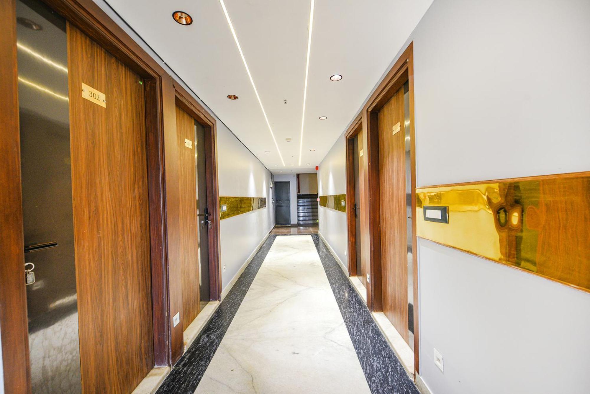 Fabhotel Prime Apple Tree Residency New Delhi Exterior photo