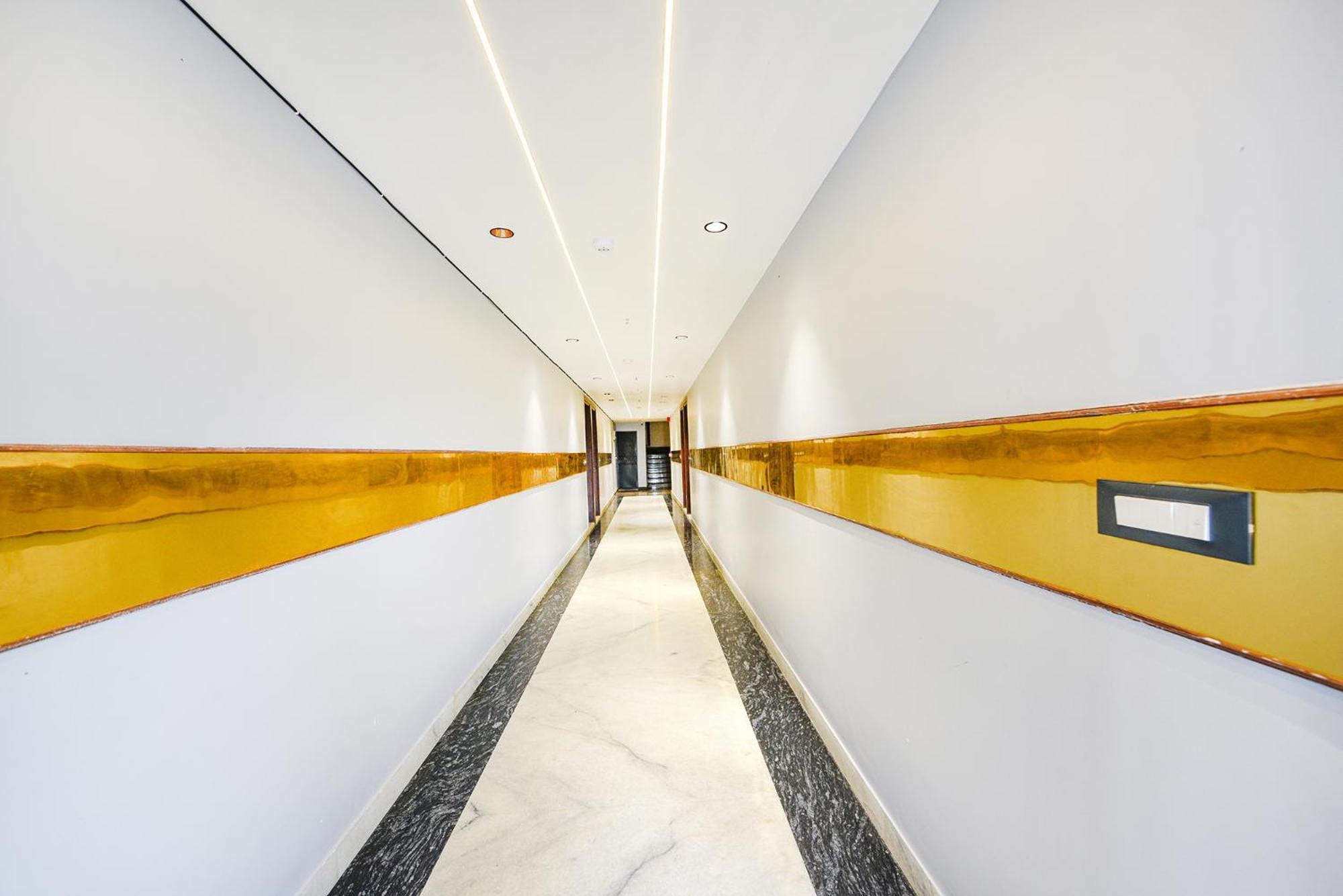 Fabhotel Prime Apple Tree Residency New Delhi Exterior photo